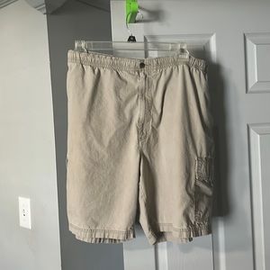 Men’s cargo shorts size 44